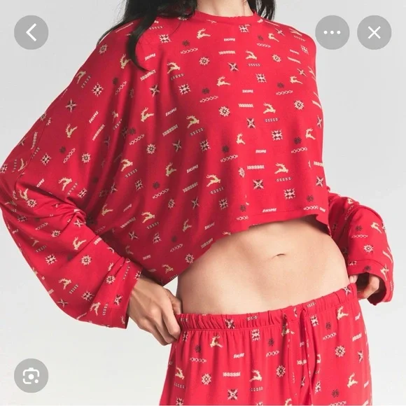 SKIMS Red Patterned Pajama Set - Picture 3 of 7